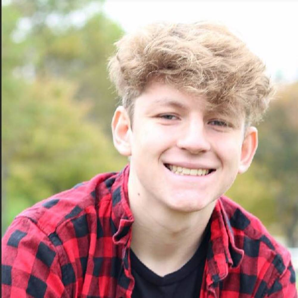 Meet your Posher, Josh